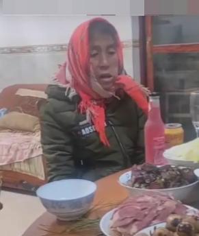 走失者照片 曲靖市宣威市寻人：六旬老太走失，穿...
