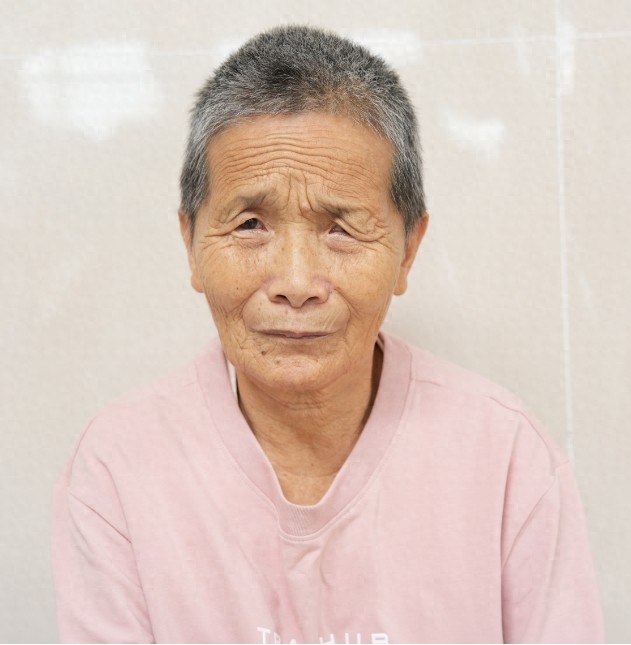 走失者照片 厦门市寻亲：七旬老太被救助，自述叫...