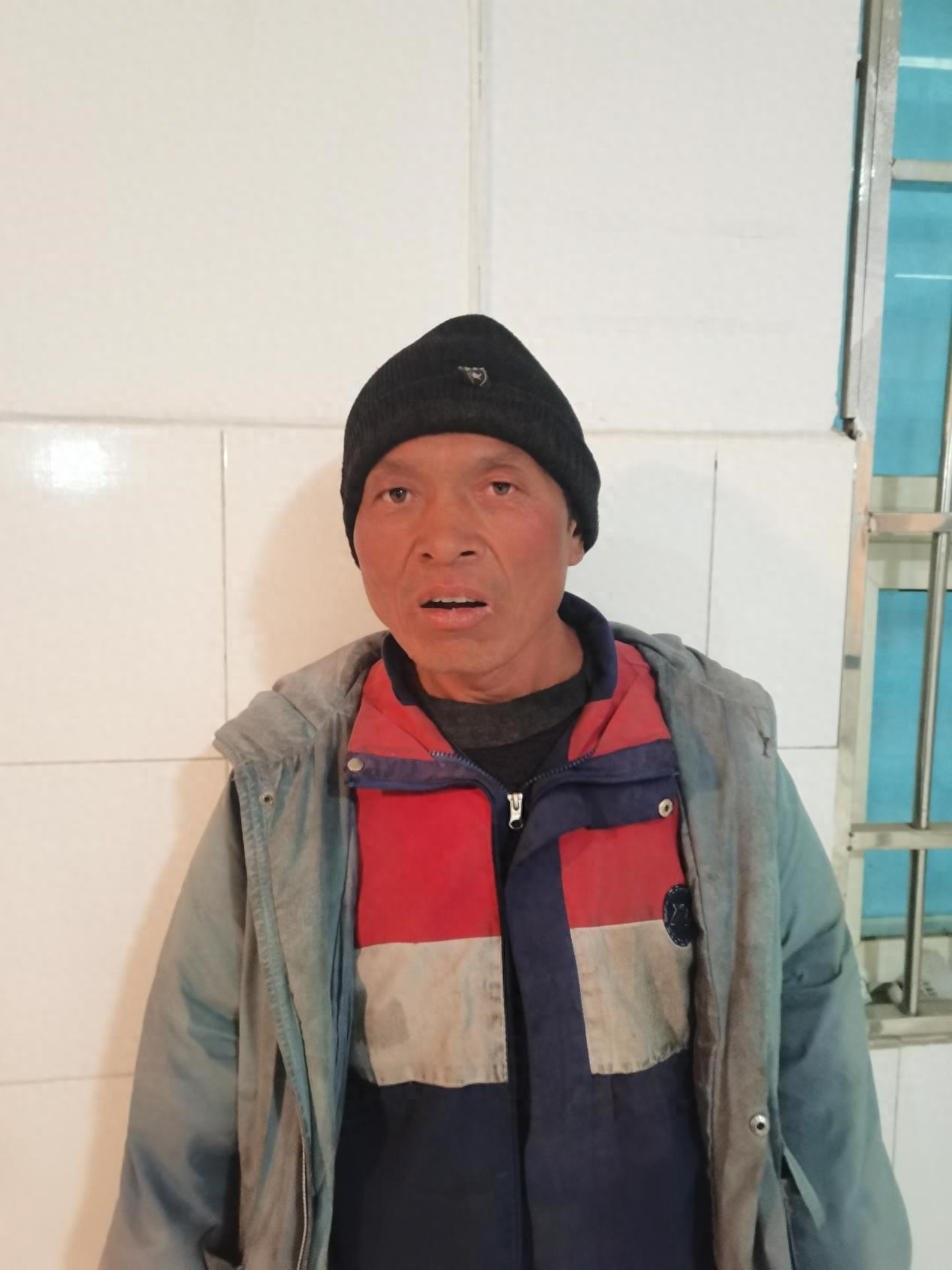 走失者照片 周口市寻亲：五旬男子被救助，穿绿色...