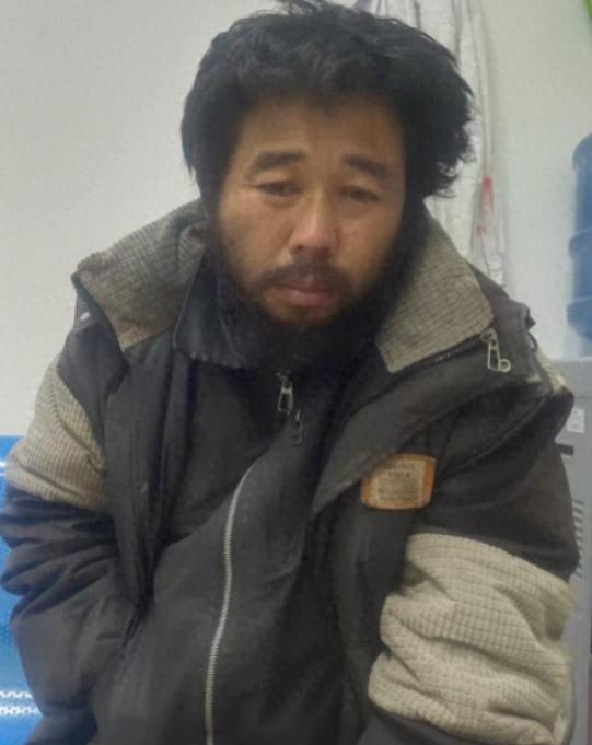 走失者照片 毕节市寻亲：中年男子被救助，高1米...