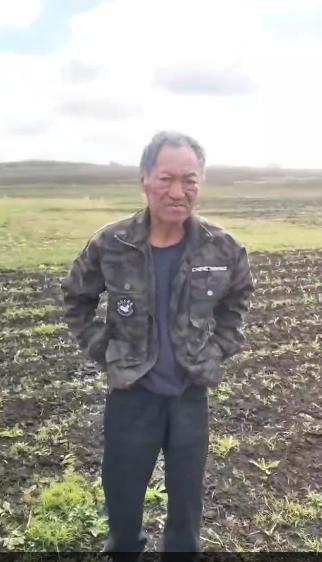 走失者照片 呼伦贝尔市寻人：六旬老人走失，戴黑...