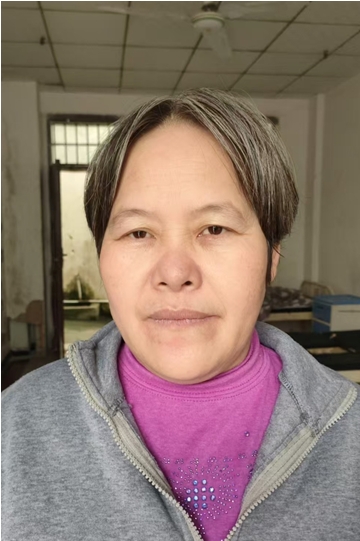 走失者照片 南阳市寻亲：中年女子被救助，穿灰色...