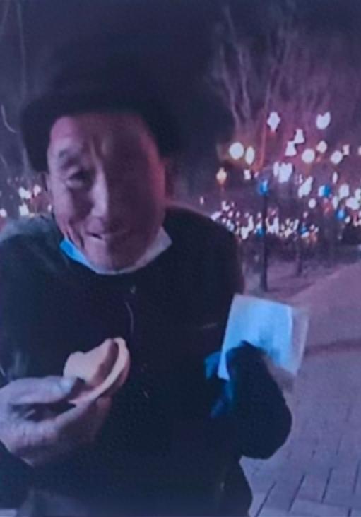 走失者照片 周口市寻人：八旬老人走失，穿深绿色...