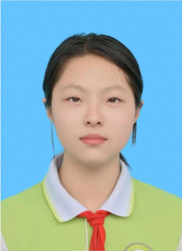 走失者照片 西安市寻人：14岁女孩走失，穿黑白...