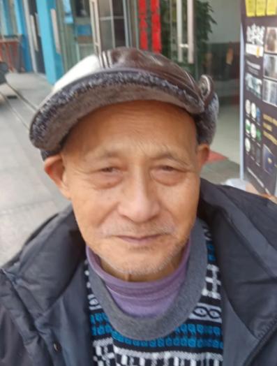 走失者照片 成都市寻人：七旬老人走失，穿白色条...