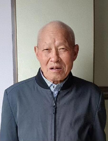 走失者照片 重庆市寻人：八旬老人走失，穿蓝色夹...
