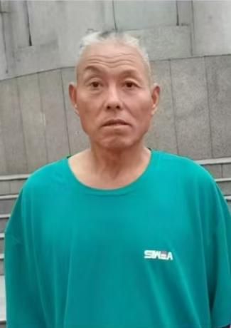 走失者照片 泸州市寻人：六旬老人走失，高1米7...
