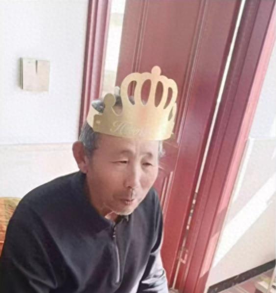 走失者照片 天津市寻人：七旬老人走失，患小脑萎...
