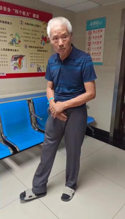 走失者照片 六安市寻人：七旬老人走失，高1米7...
