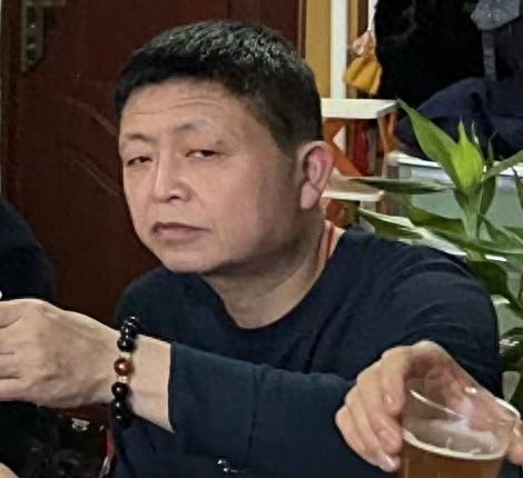 走失者照片 绥化市肇东市寻人：五旬男子走失，患...