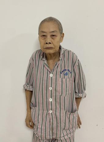 走失者照片 珠海市寻亲：六旬老太被救助，高1米...