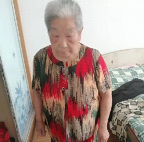 走失者照片 武汉市寻人：八旬老太走失，花白短发