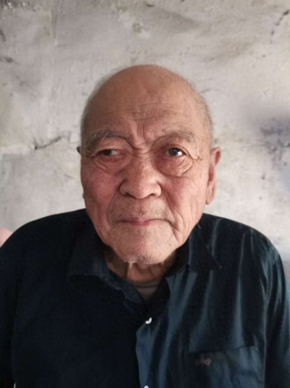 走失者照片 乌鲁木齐市寻亲：七旬老人被救助，自...