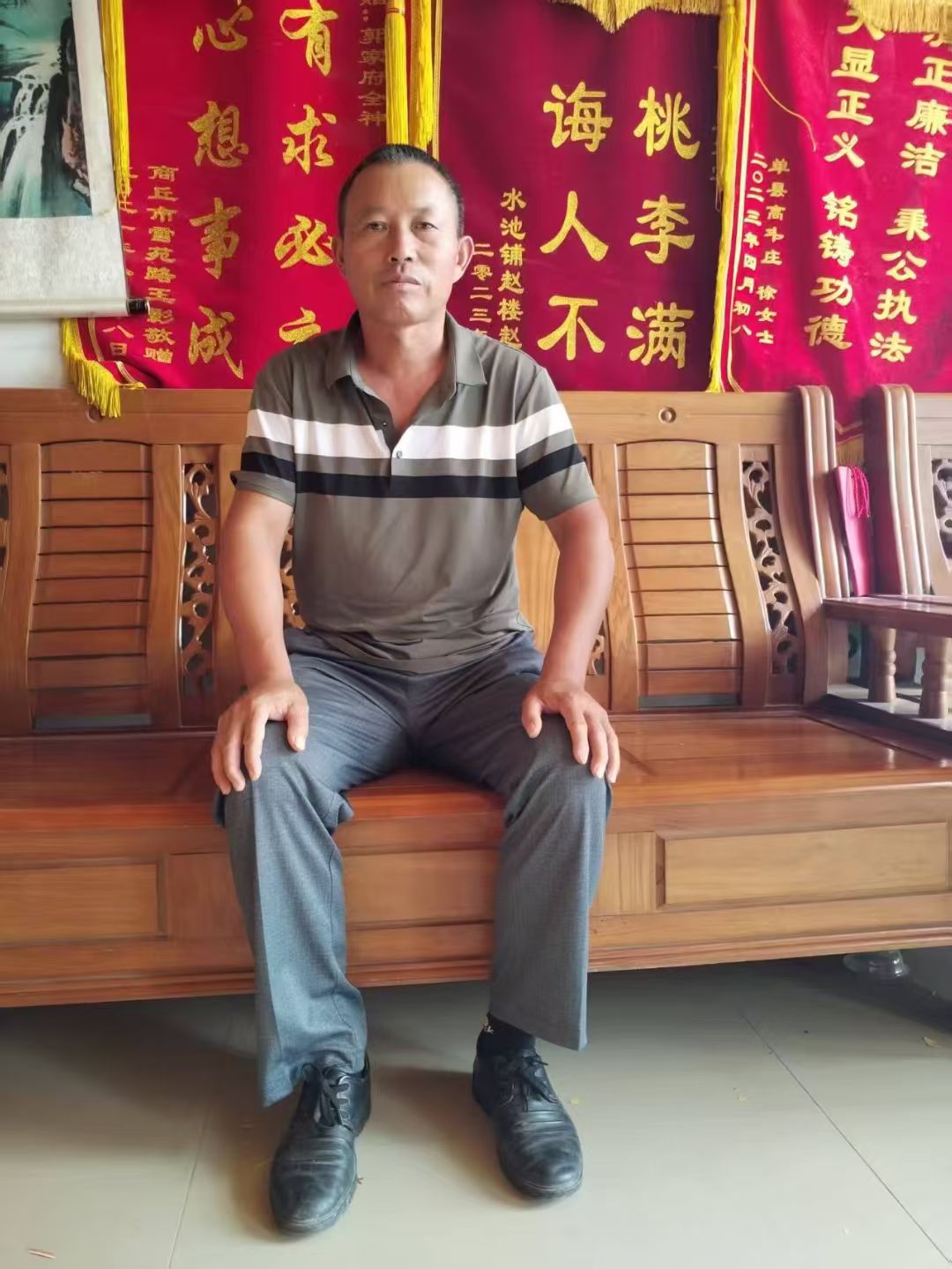 走失者照片 商丘市寻人：五旬男子走失，患精神障...