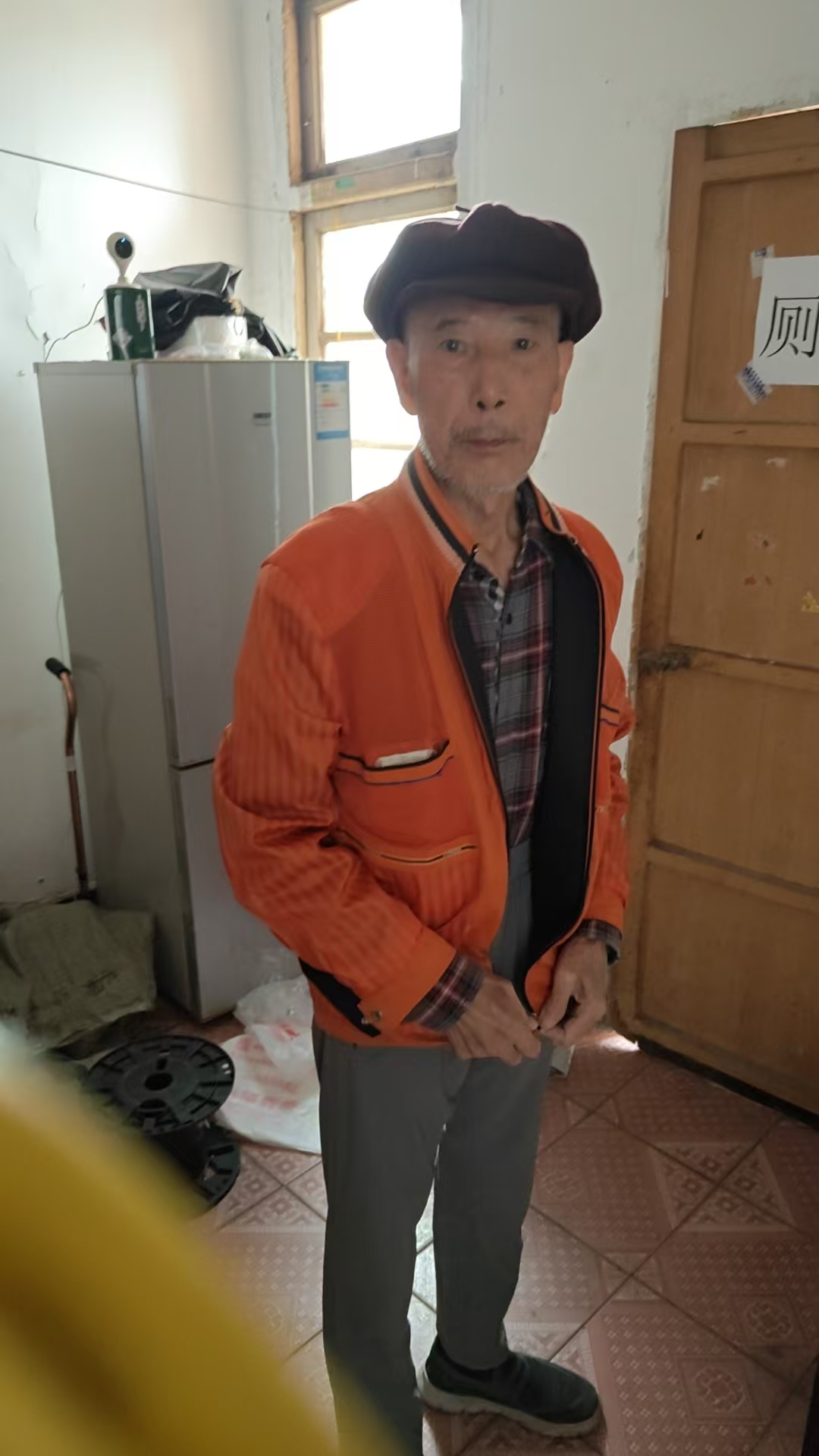 走失者照片 株洲市寻人：七旬老人走失，穿浅红色...