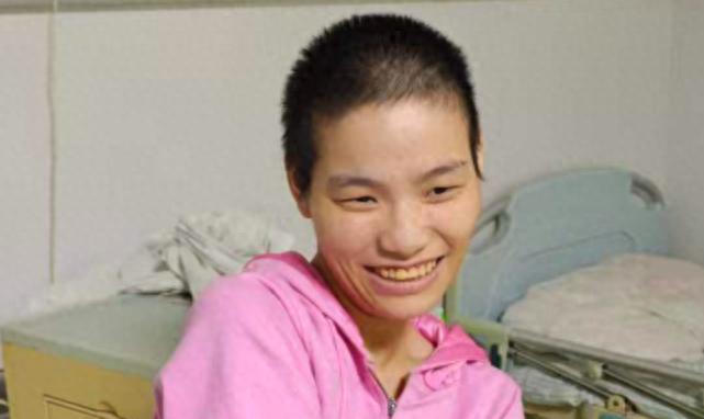 走失者照片 汕尾市寻亲：青年女子被救助，下肢残...