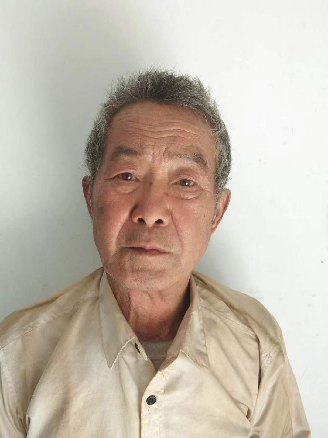 走失者照片 黔东南州寻人：七旬老人走失，戴黑色...