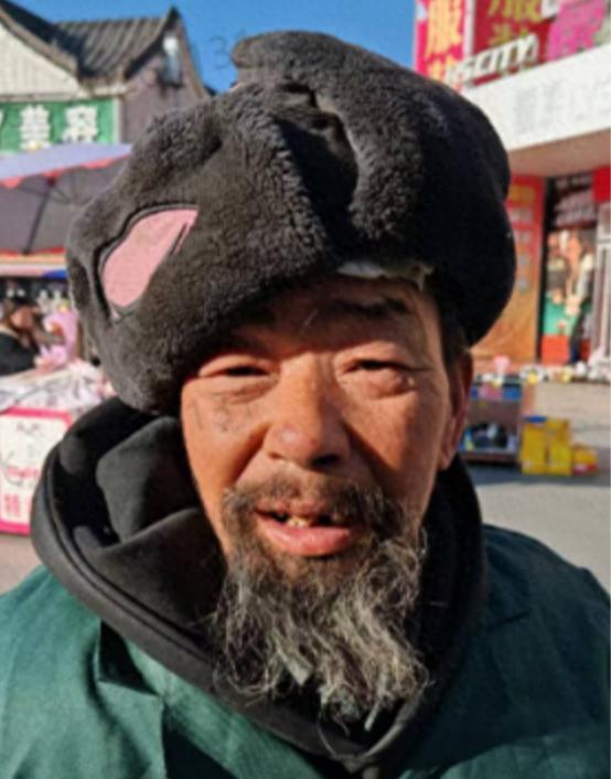 走失者照片 南阳市寻亲：六旬老人被救助，自述叫...