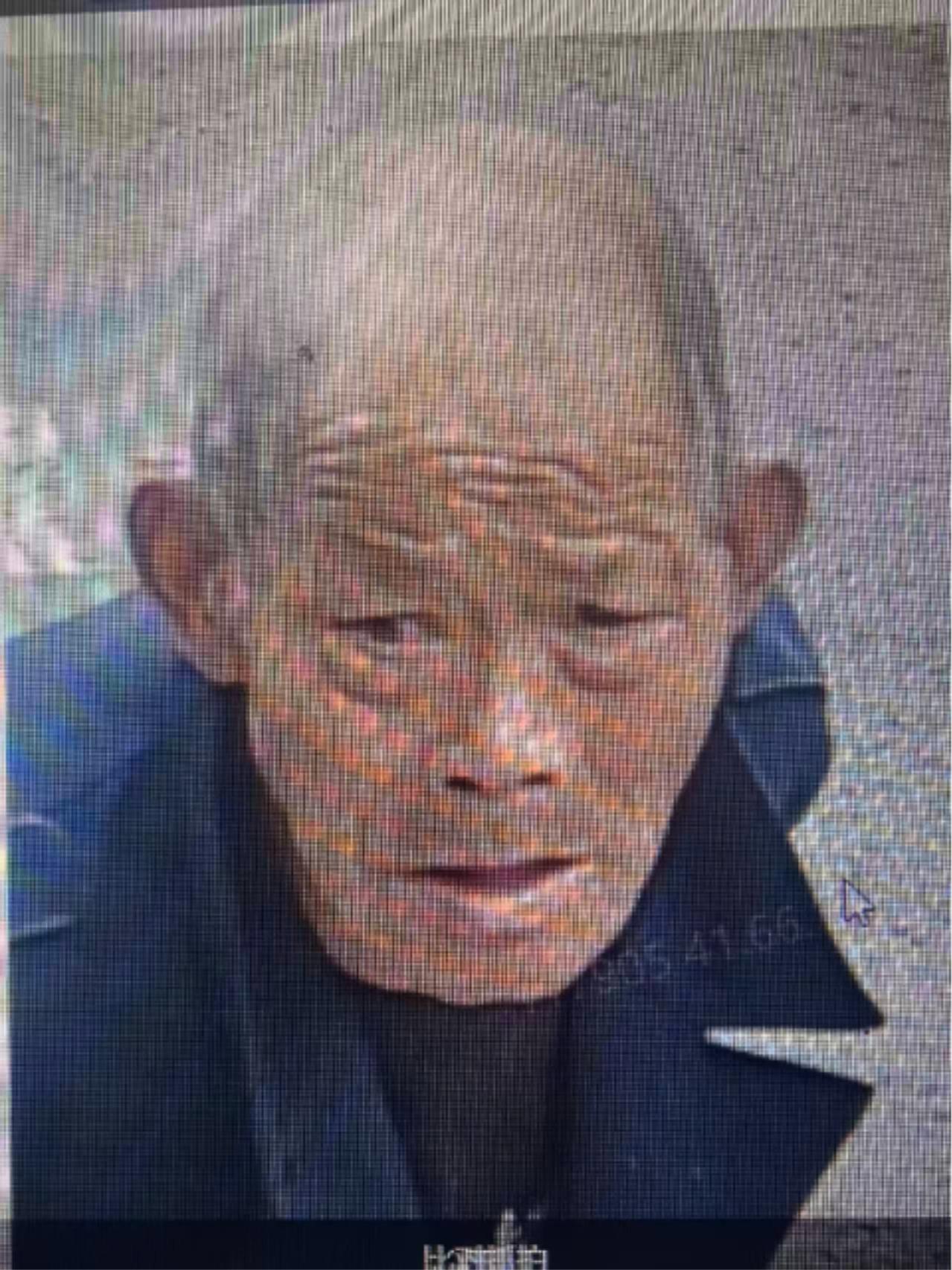 走失者照片 洛阳市寻人：八旬老人走失，穿蓝色西...