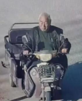 走失者照片 天津市寻人：八旬老人走失，患小脑萎...