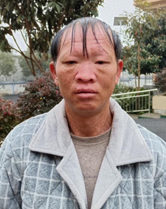 走失者照片 六盘水市盘州市寻亲：六旬老人被救助...