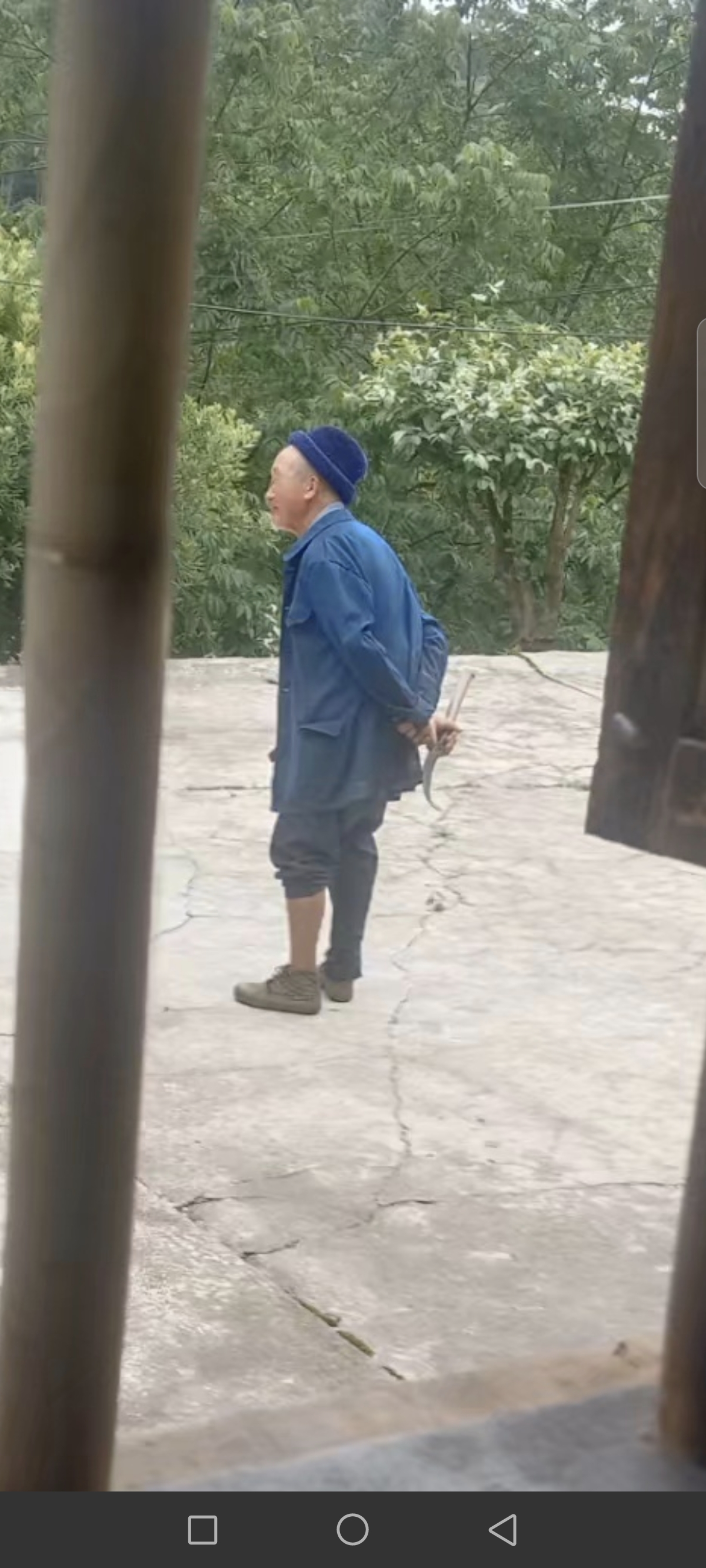 走失者照片 贵阳市寻人：八旬老人走失，戴黑色帽...