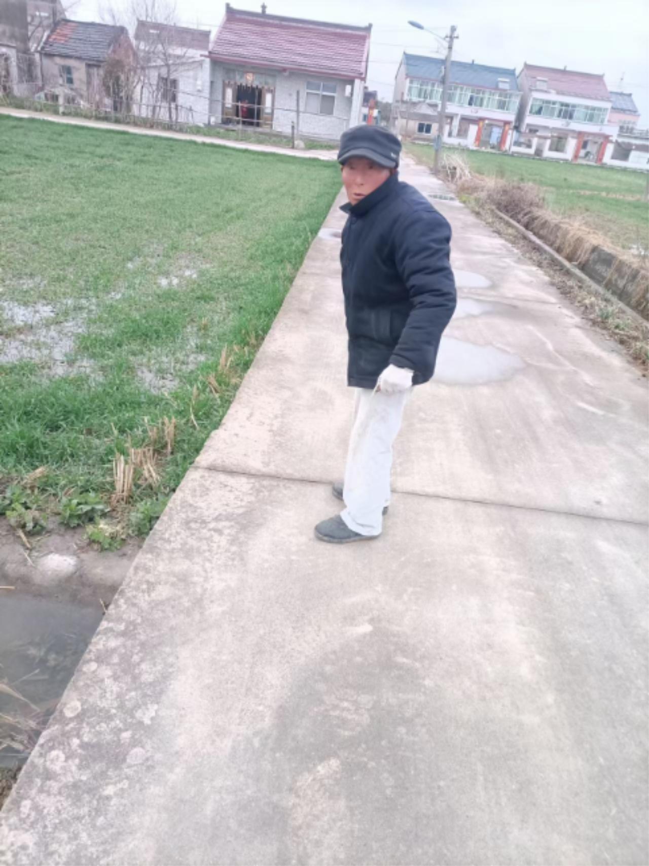 走失者照片 泰州市泰兴市寻人：七旬老人走失，患...