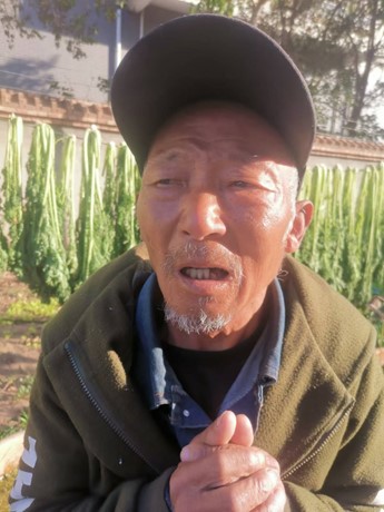 走失者照片 商丘市寻亲：六旬老人被救助，高1米...