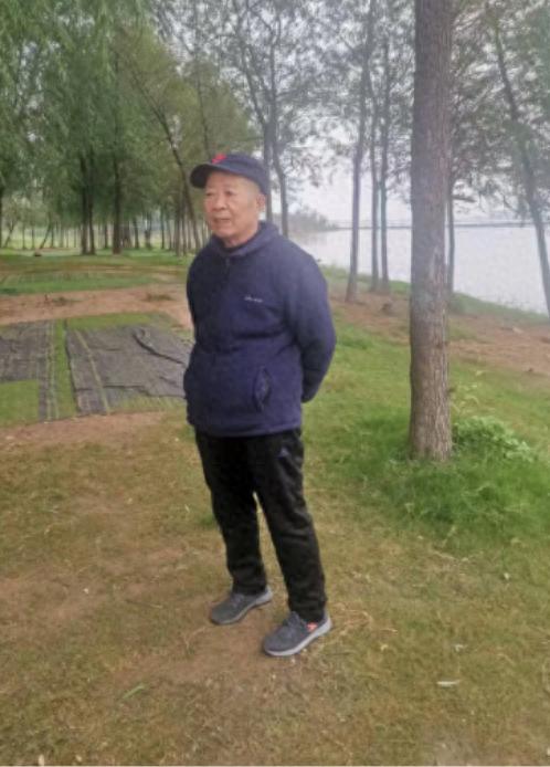 走失者照片 平顶山市寻人：七旬老人走失，穿藏蓝...
