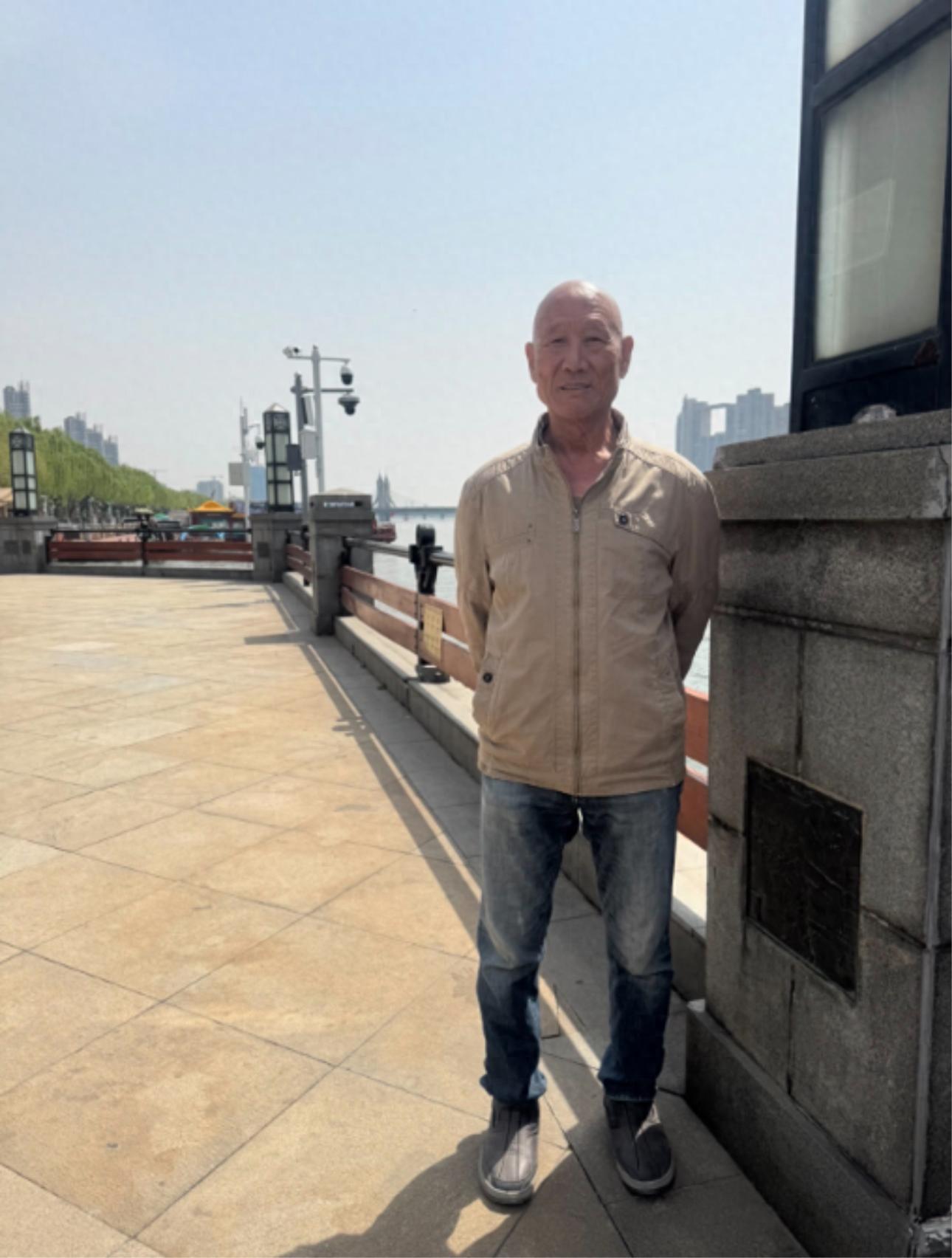 走失者照片 北京市寻人：七旬老人走失，穿卡其色...