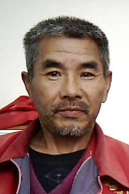 走失者照片 廊坊市寻亲：六旬老人被救助，穿灰色...