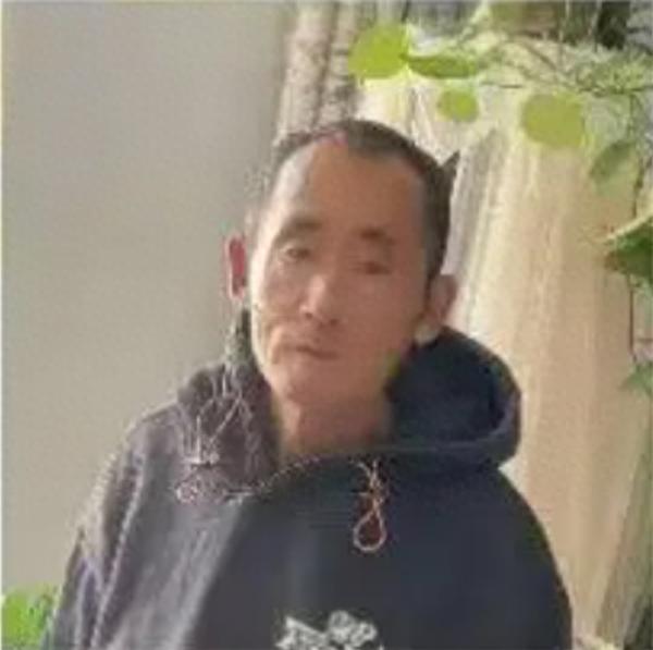 走失者照片 濮阳市寻人：七旬老人走失，穿黑色短...