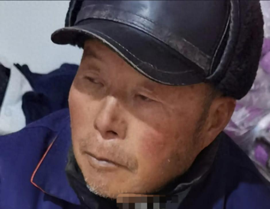 走失者照片 盐城市寻人：七旬老人走失，穿藏青色...