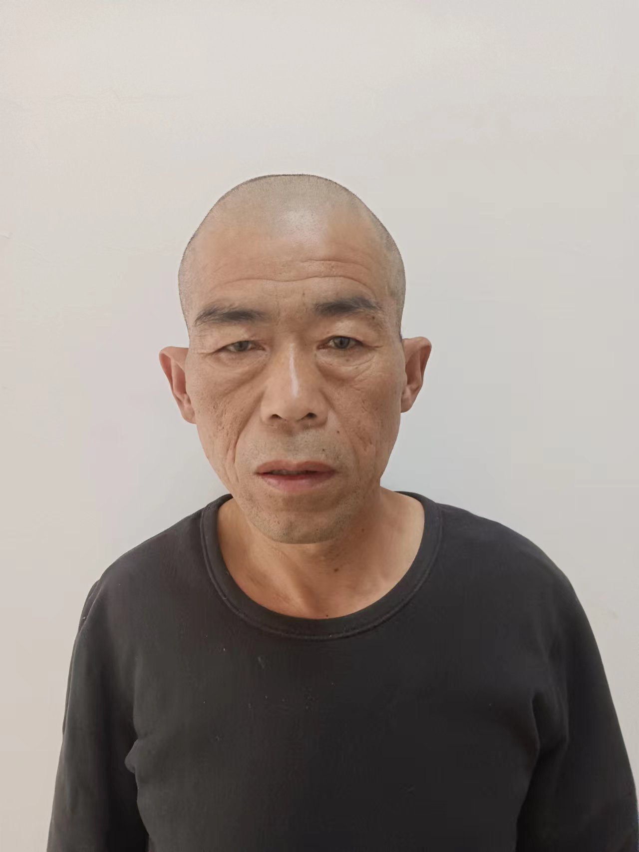 走失者照片 开封市寻亲：五旬男子被救助，自述叫...