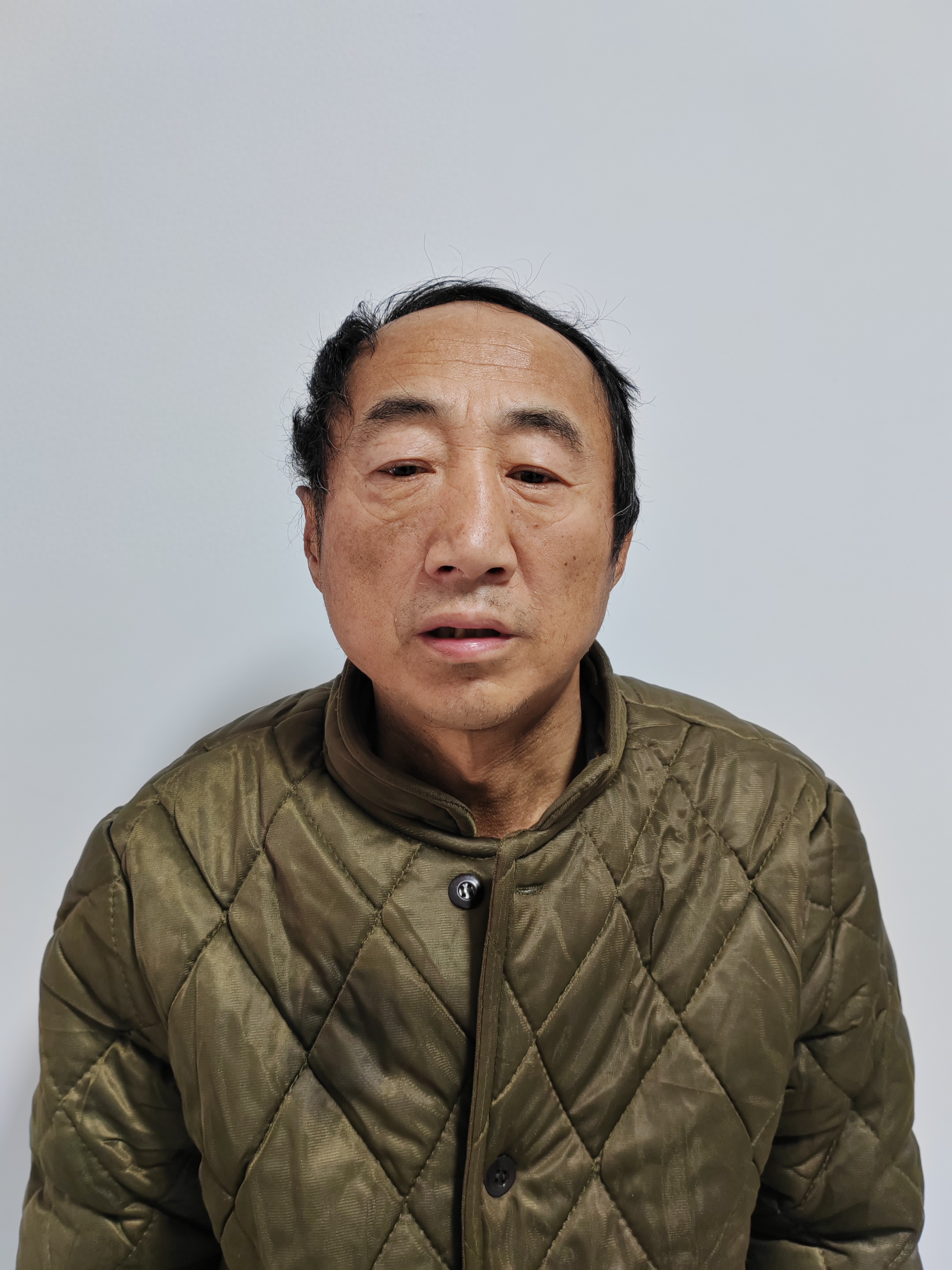 走失者照片 济南市寻亲：中年男子被救助，自述叫...