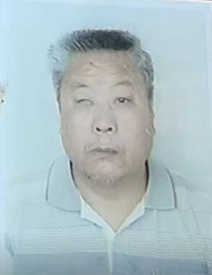 走失者照片 汉中市寻人：六旬老人走失，右眼残疾...
