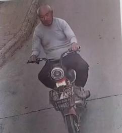 走失者照片 郑州市寻人：七旬老人走失，穿灰色秋...