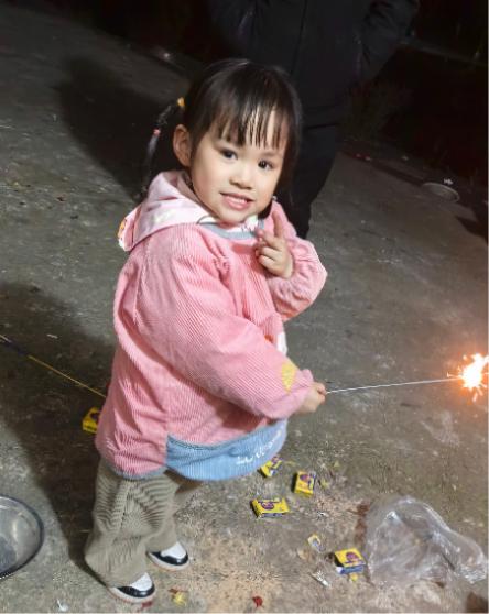 走失者照片 重庆市寻亲：3岁女孩被救助，受助时...