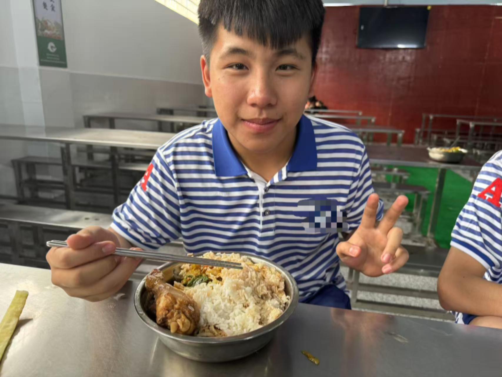 走失者照片 汕头市寻人：16岁男孩走失，高1米...