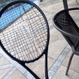 走失者照片 网球拍