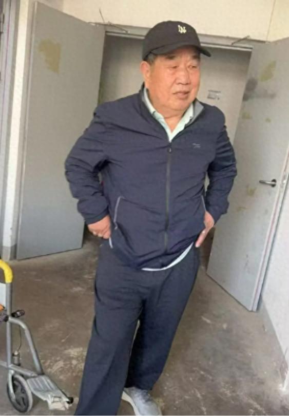 走失者照片 徐州市寻人：七旬老人走失，穿深蓝色...