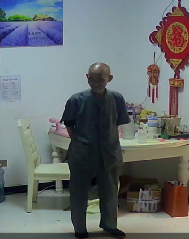 走失者照片 平顶山寻人：八旬老人走失，患小脑萎...