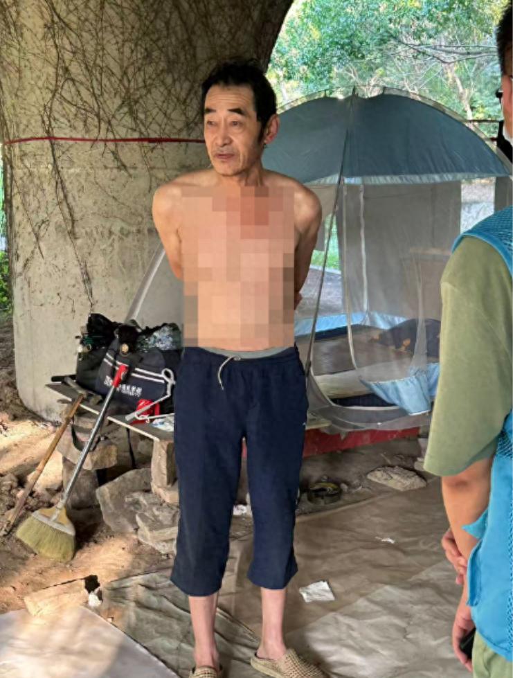 走失者照片 泉州寻亲：五旬男子被救助，自述叫丁...