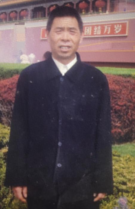 走失者照片 驻马店市寻人：七旬老人走失，穿蓝色...