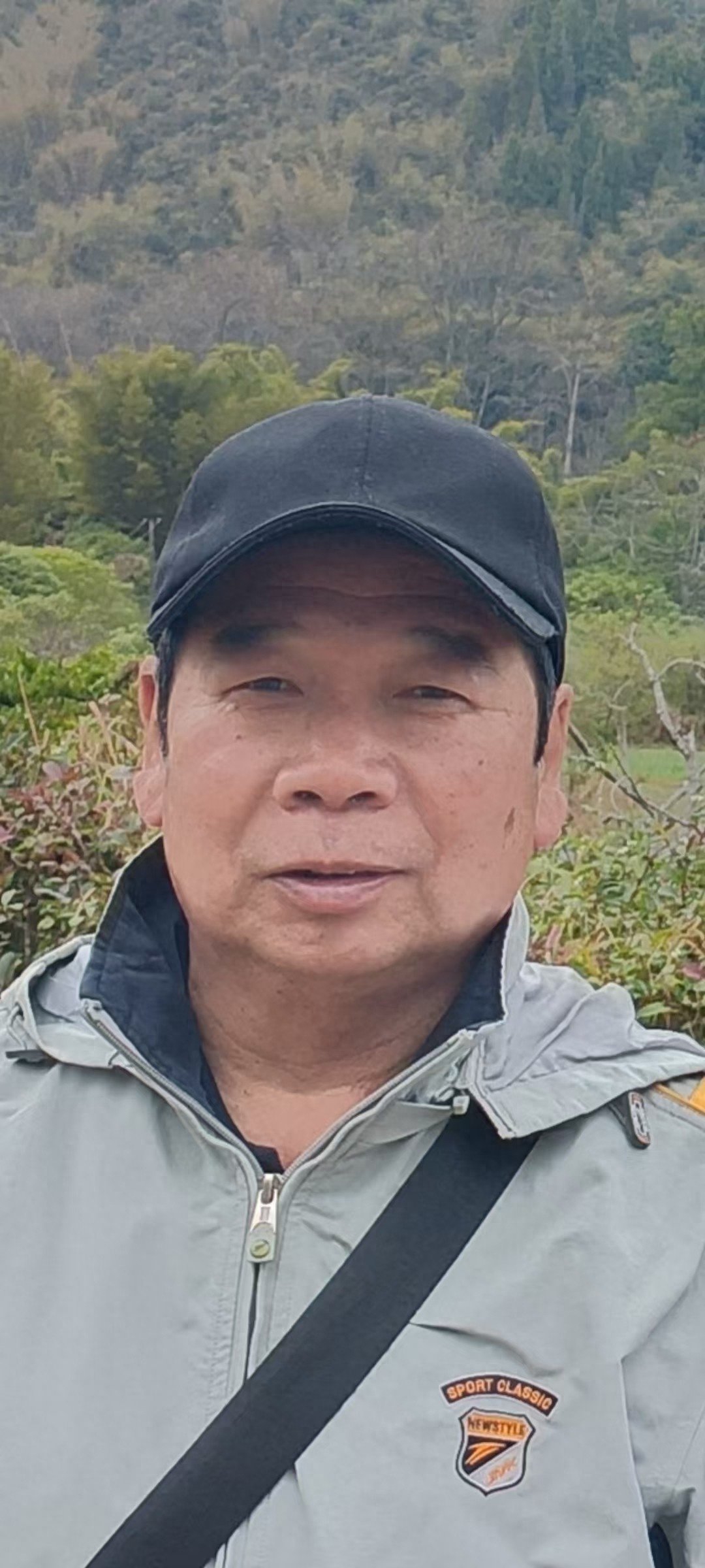 走失者照片 天津市寻人：六旬老人走失，患小脑萎...