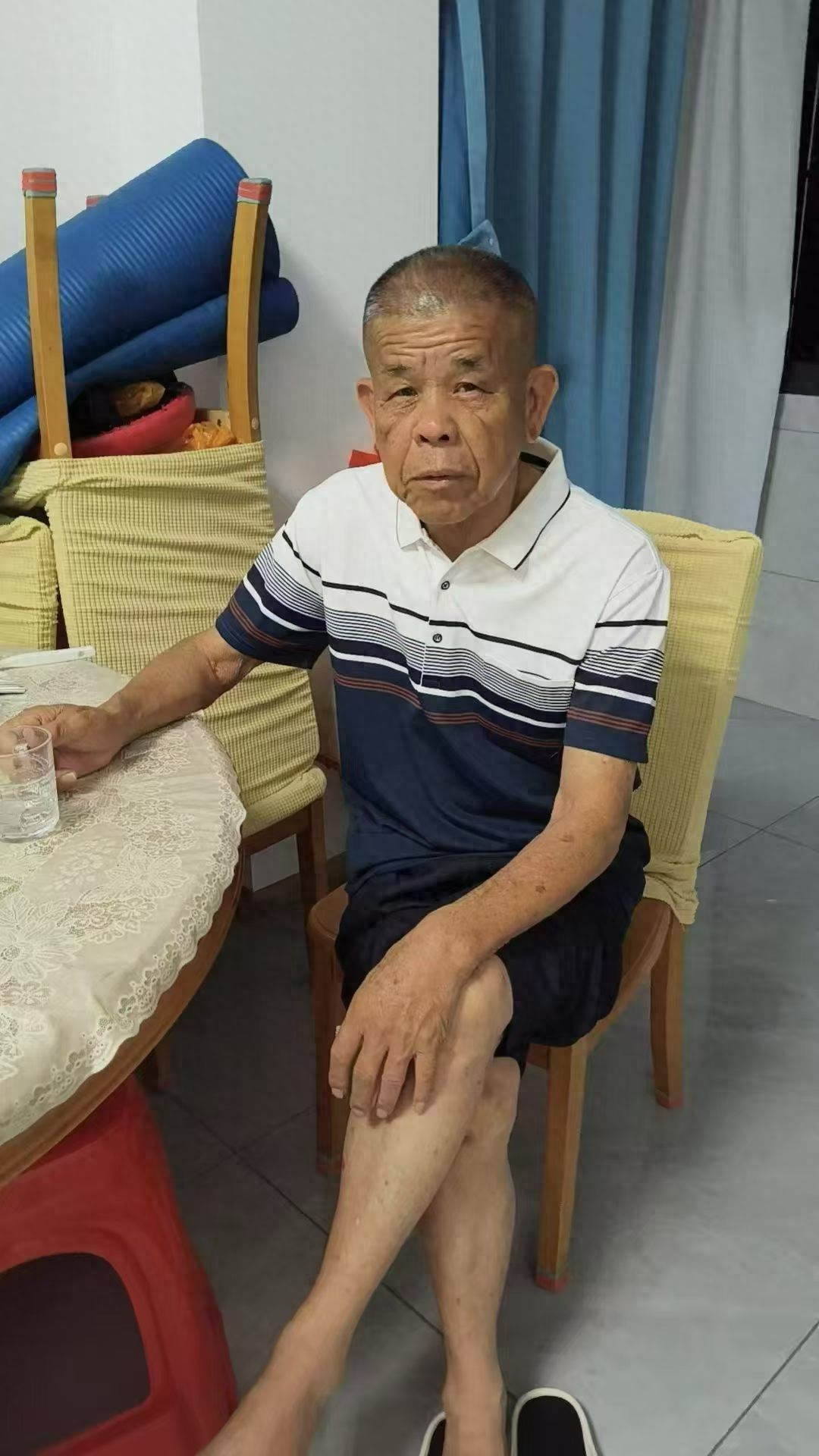 走失者照片 梅州市寻人：七旬老人走失，穿浅蓝色...