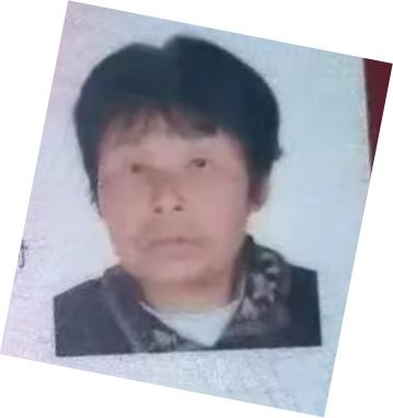 走失者照片 咸阳市寻人：七旬老太走失，穿白色背...