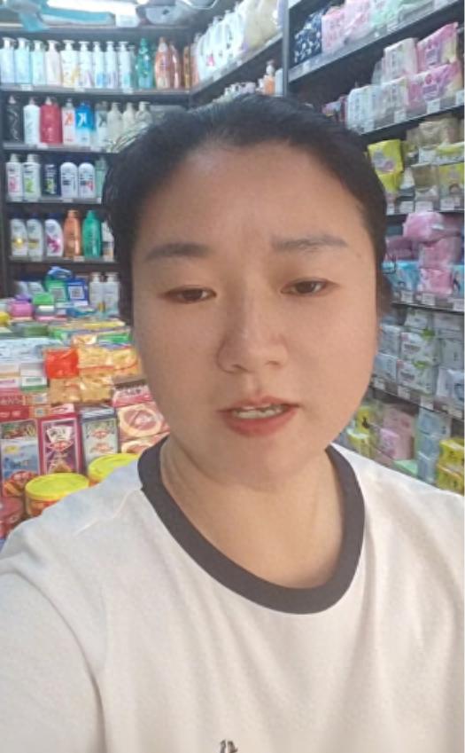 走失者照片 宜宾市寻人：中年女子走失，患抑郁症...