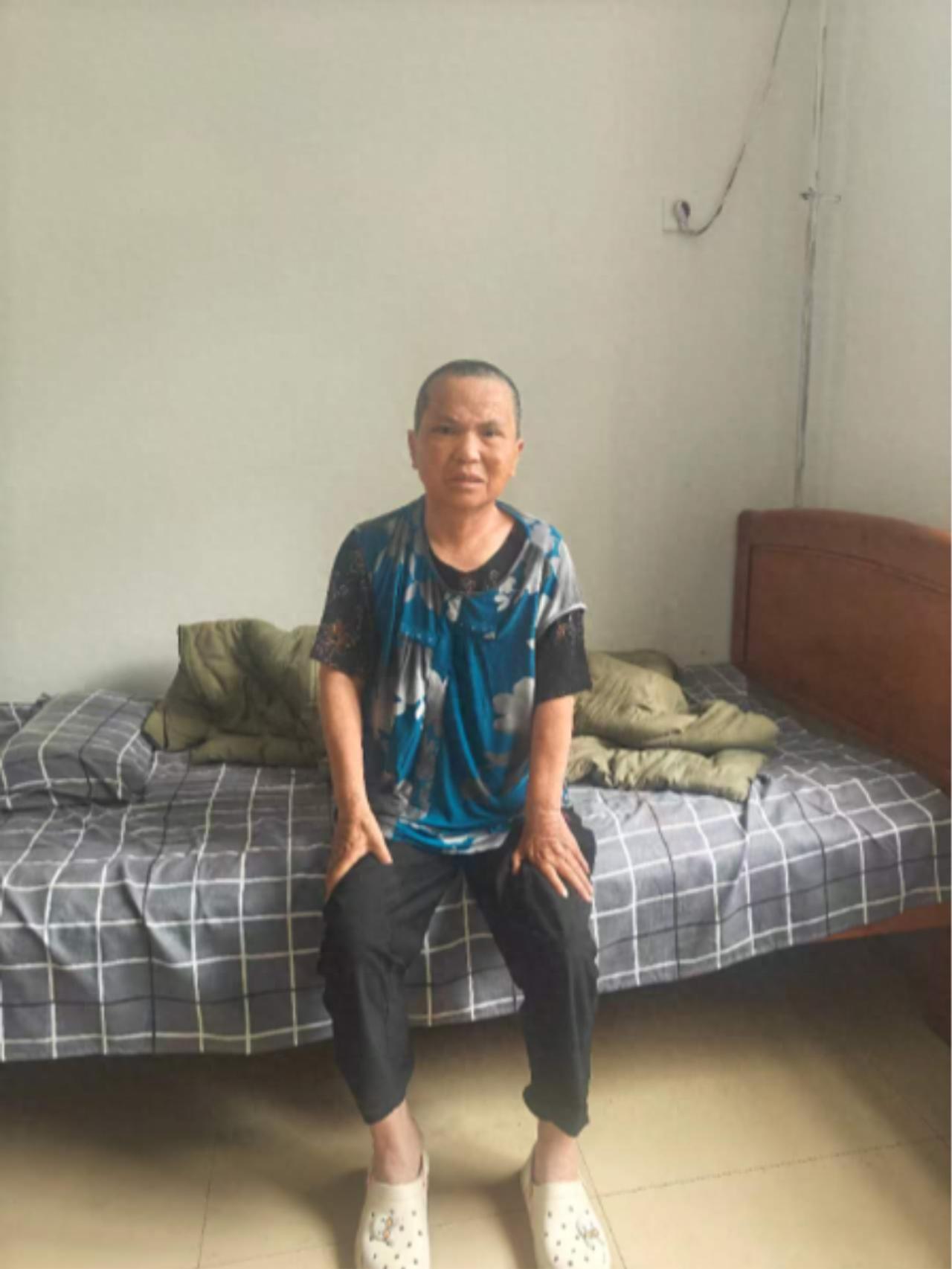 走失者照片 聊城市寻亲：六旬老太被救助，穿蓝色...