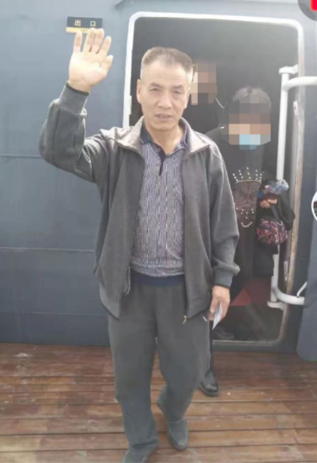 走失者照片 银川市寻人：六旬老人走失，精神状态...